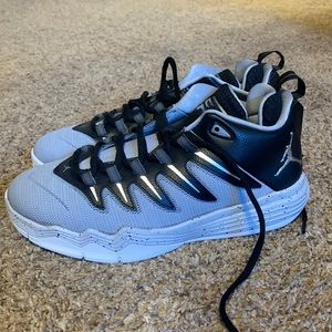 Jordan CP3.IX Black Wolf Grey (7)